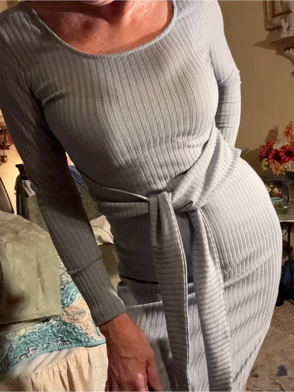 Old Navy Light Gray Ribbed Tie-Waist Long-Sleeve Dress